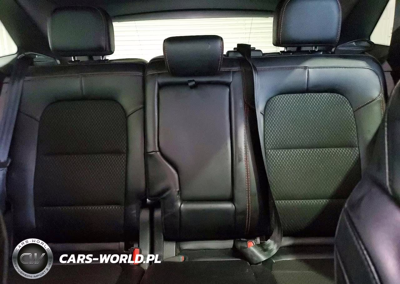 2025 Ford Escape St Line Select VIN:1FMCU9NA3SUB45290 - 10