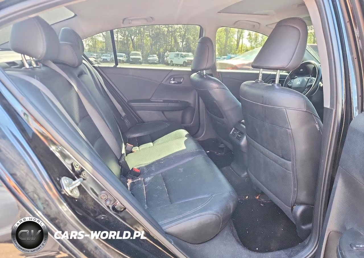 2017 Honda Accord Touring VIN:1HGCR3F99HA019616 - 10