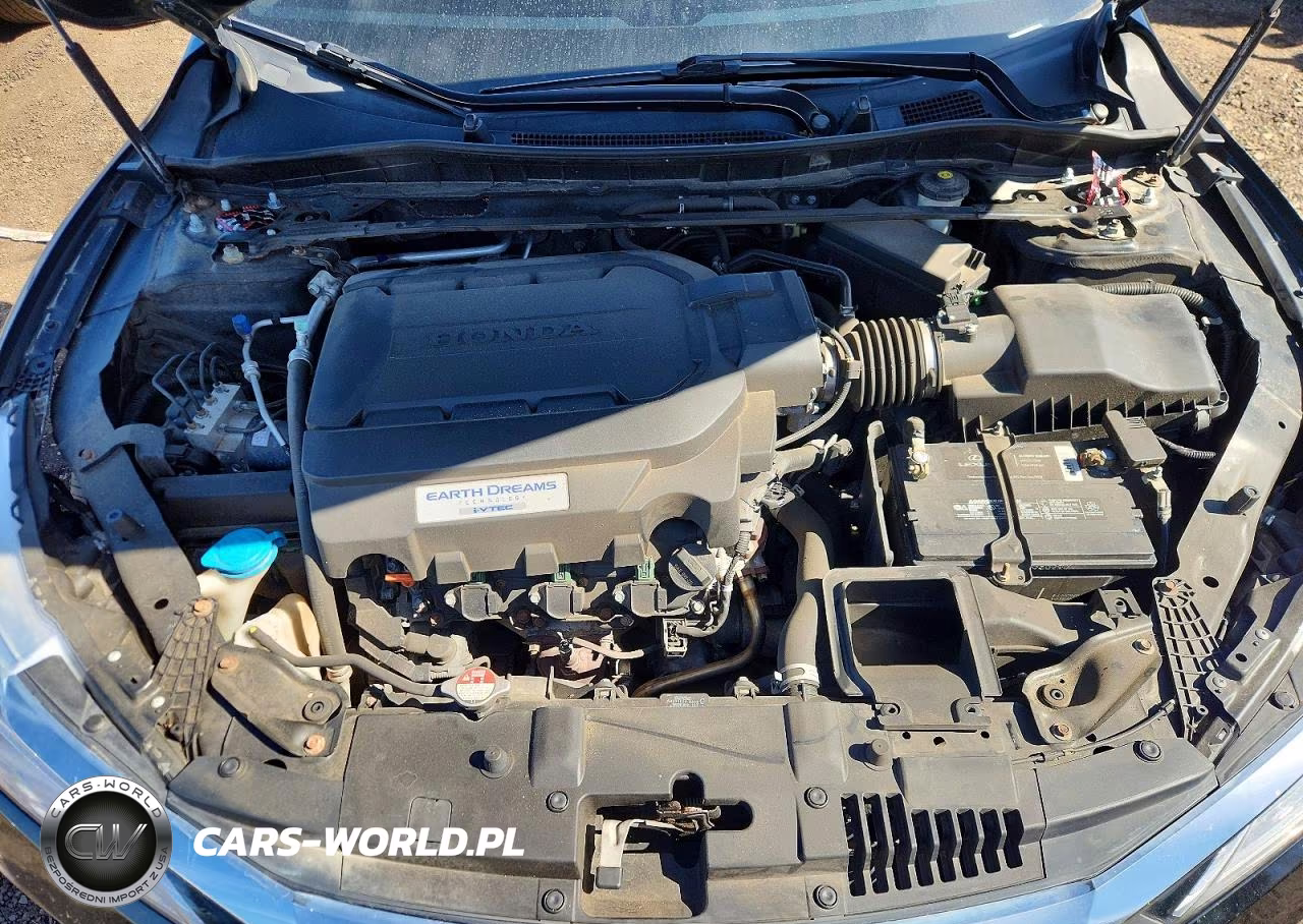 2017 Honda Accord Touring VIN:1HGCR3F99HA019616 - 11