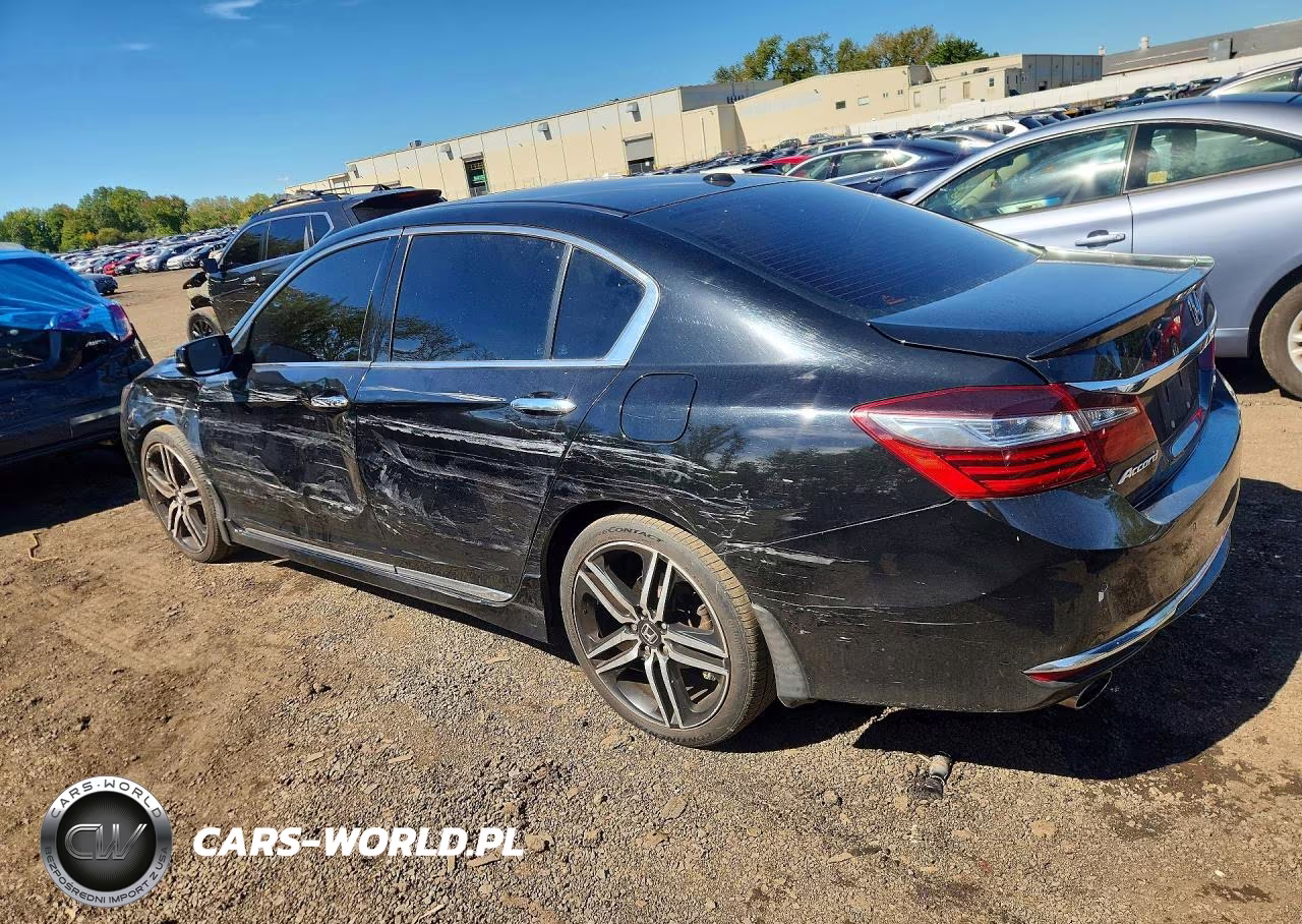 2017 Honda Accord Touring VIN:1HGCR3F99HA019616 - 2