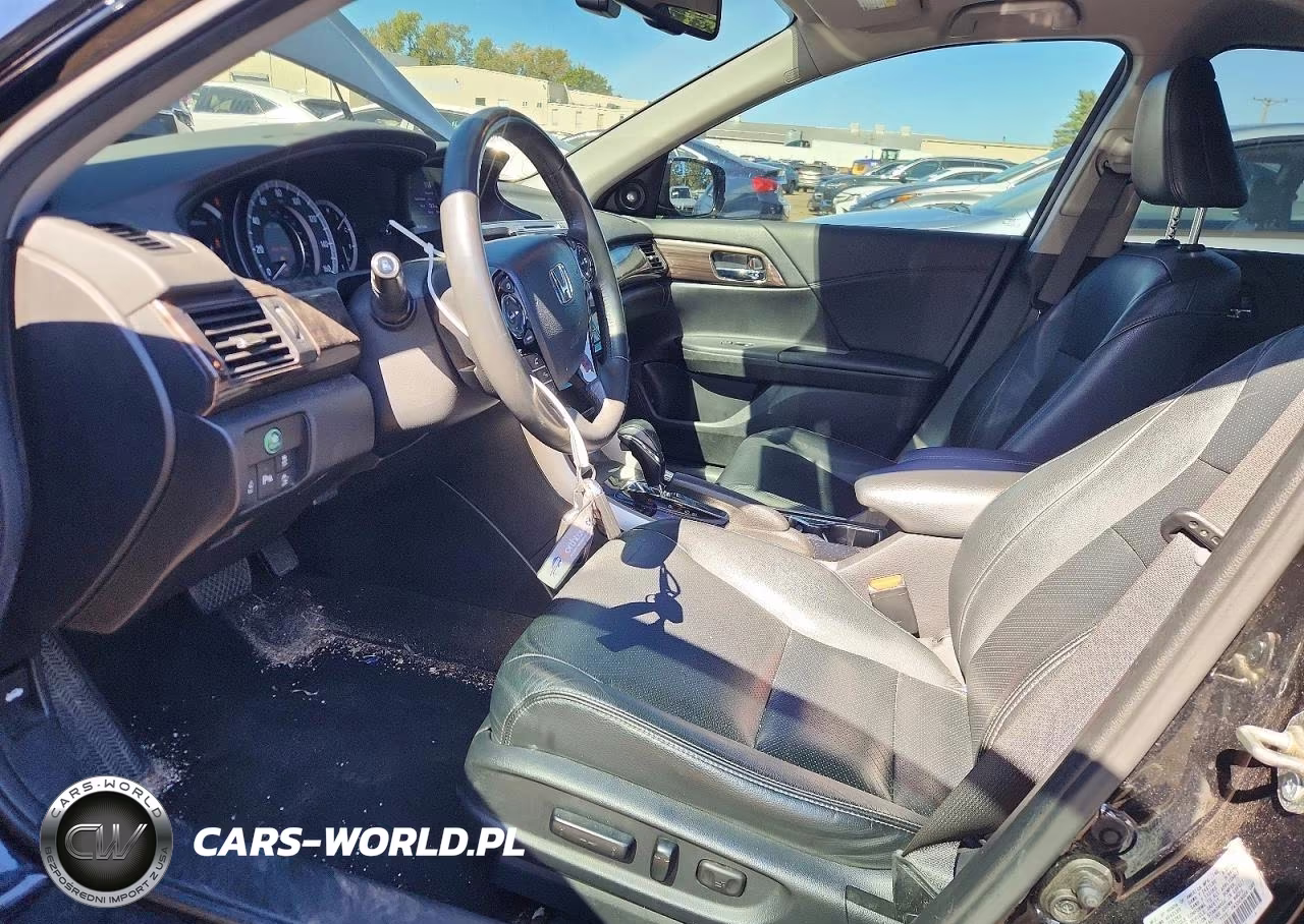 2017 Honda Accord Touring VIN:1HGCR3F99HA019616 - 7