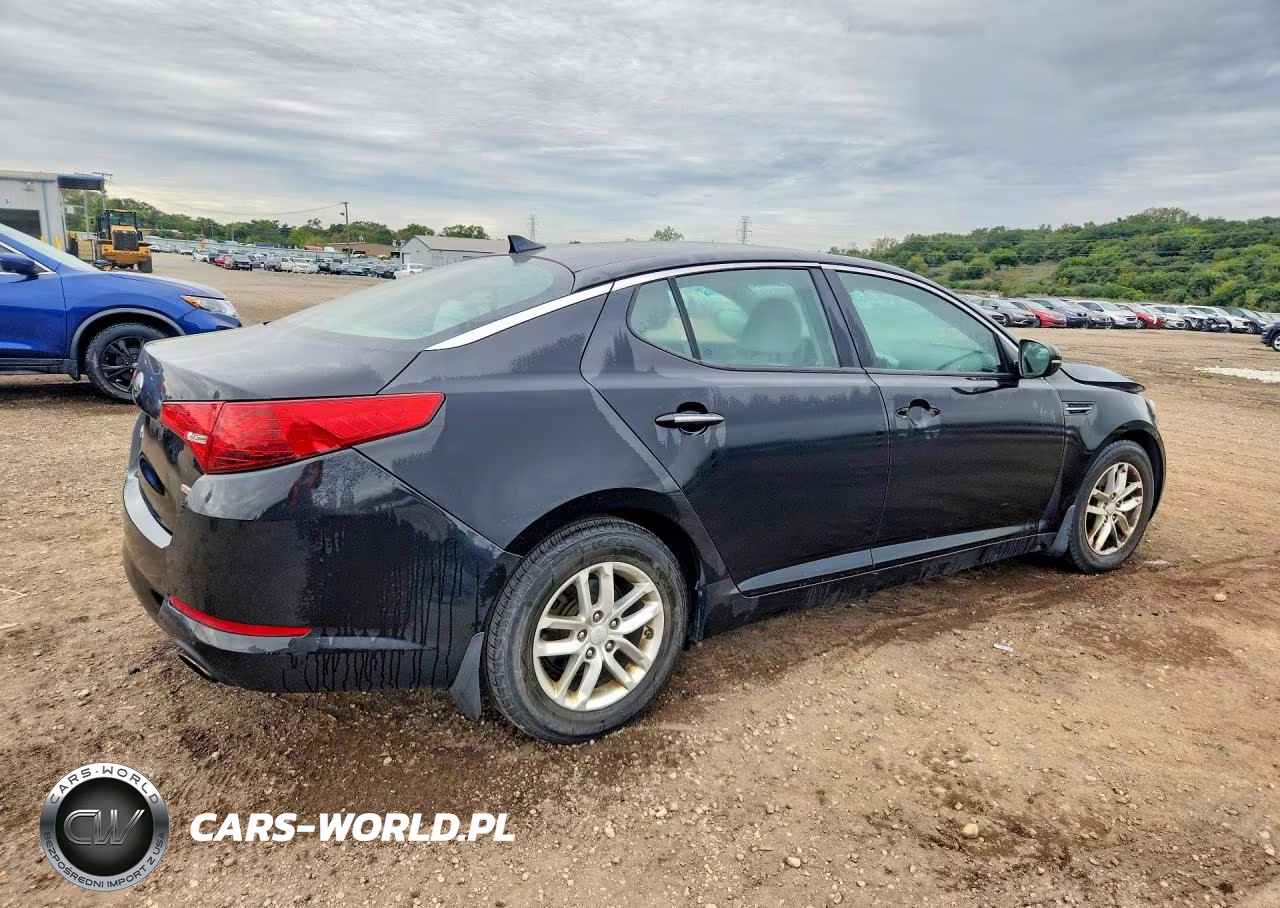 2013 Kia Optima Lx VIN:5XXGM4A76DG259649 - 3