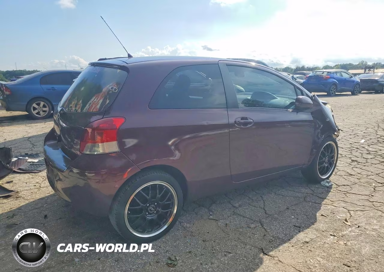 2010 Toyota Yaris Base VIN:JTDJT4K31A5293387 - 3