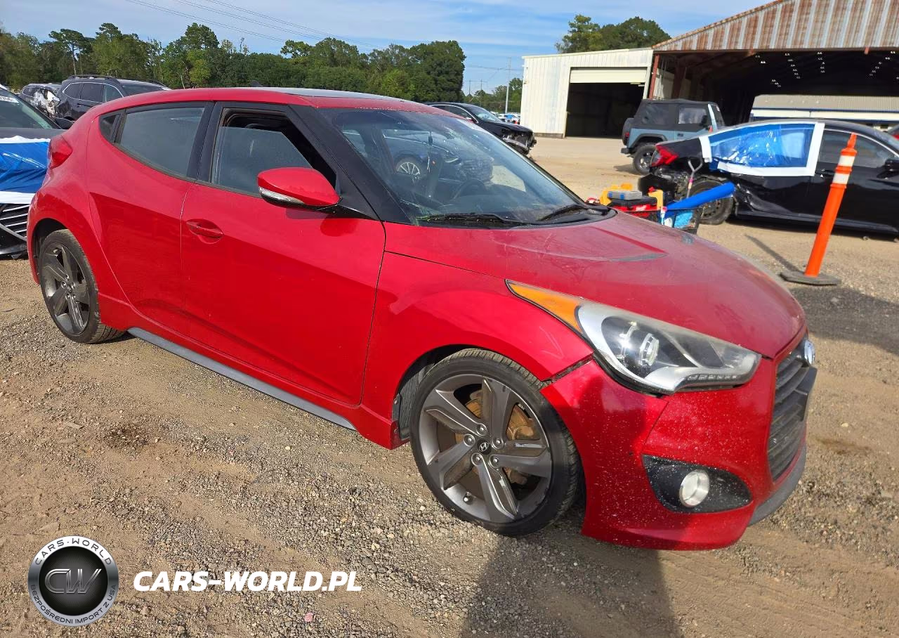 2015 Hyundai Veloster Turbo VIN:KMHTC6AE2FU240410 - 4