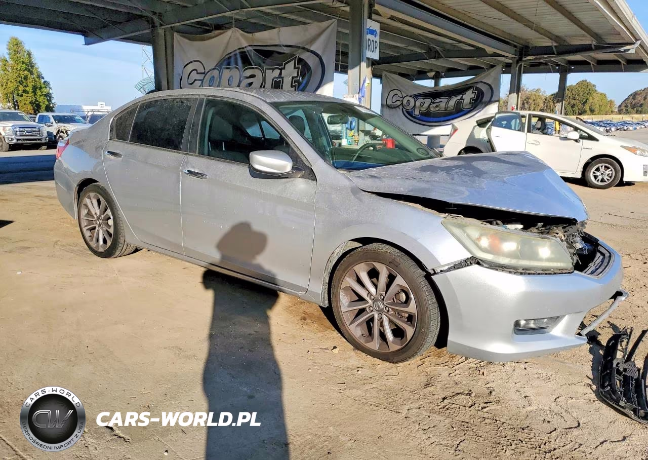 2014 Honda Accord Sport VIN:1HGCR2F55EA134782 - 4