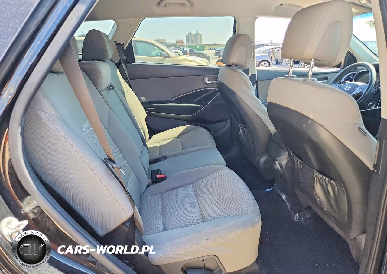 2019 Hyundai Santa Fe VIN:KM8SM4HF7KU304351 - 11