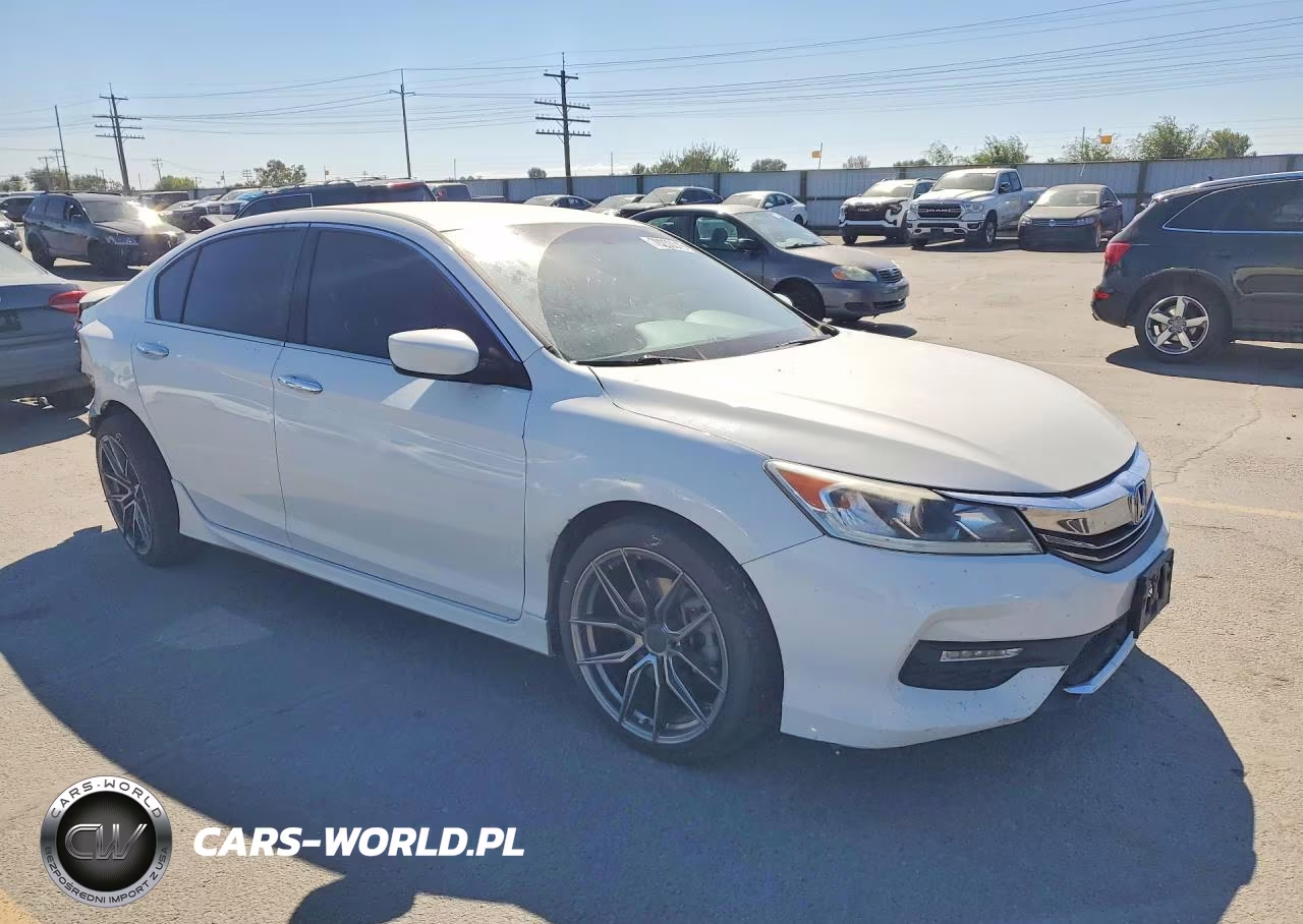 2016 Honda Accord Sport VIN:1HGCR2F52GA206539 - 4