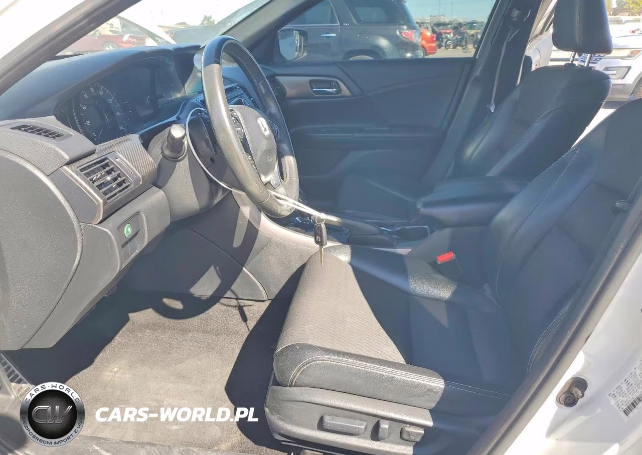 2016 Honda Accord Sport VIN:1HGCR2F52GA206539 - 7
