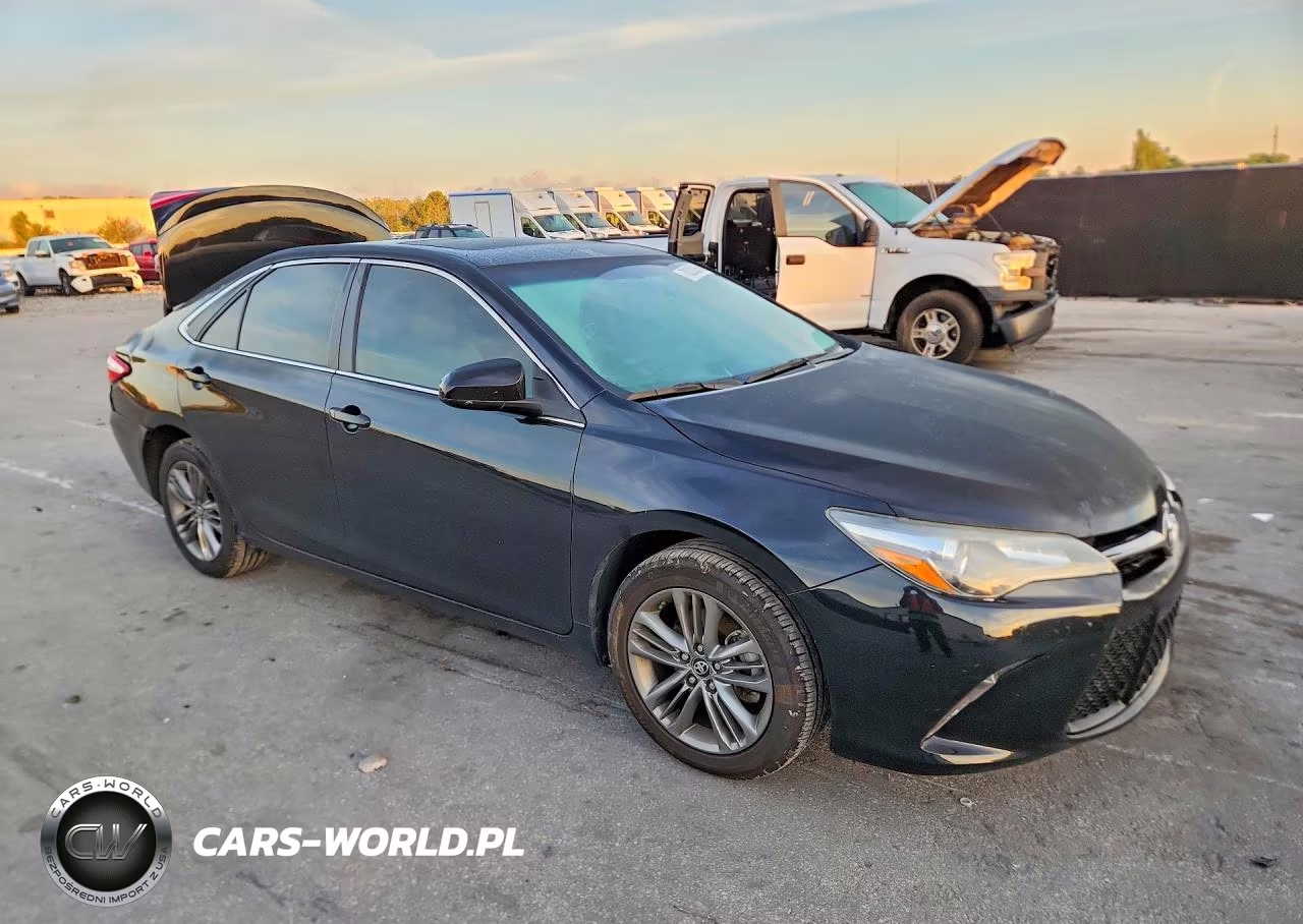 2017 Toyota Camry Se VIN:4T1BF1FK8HU291966 - 4
