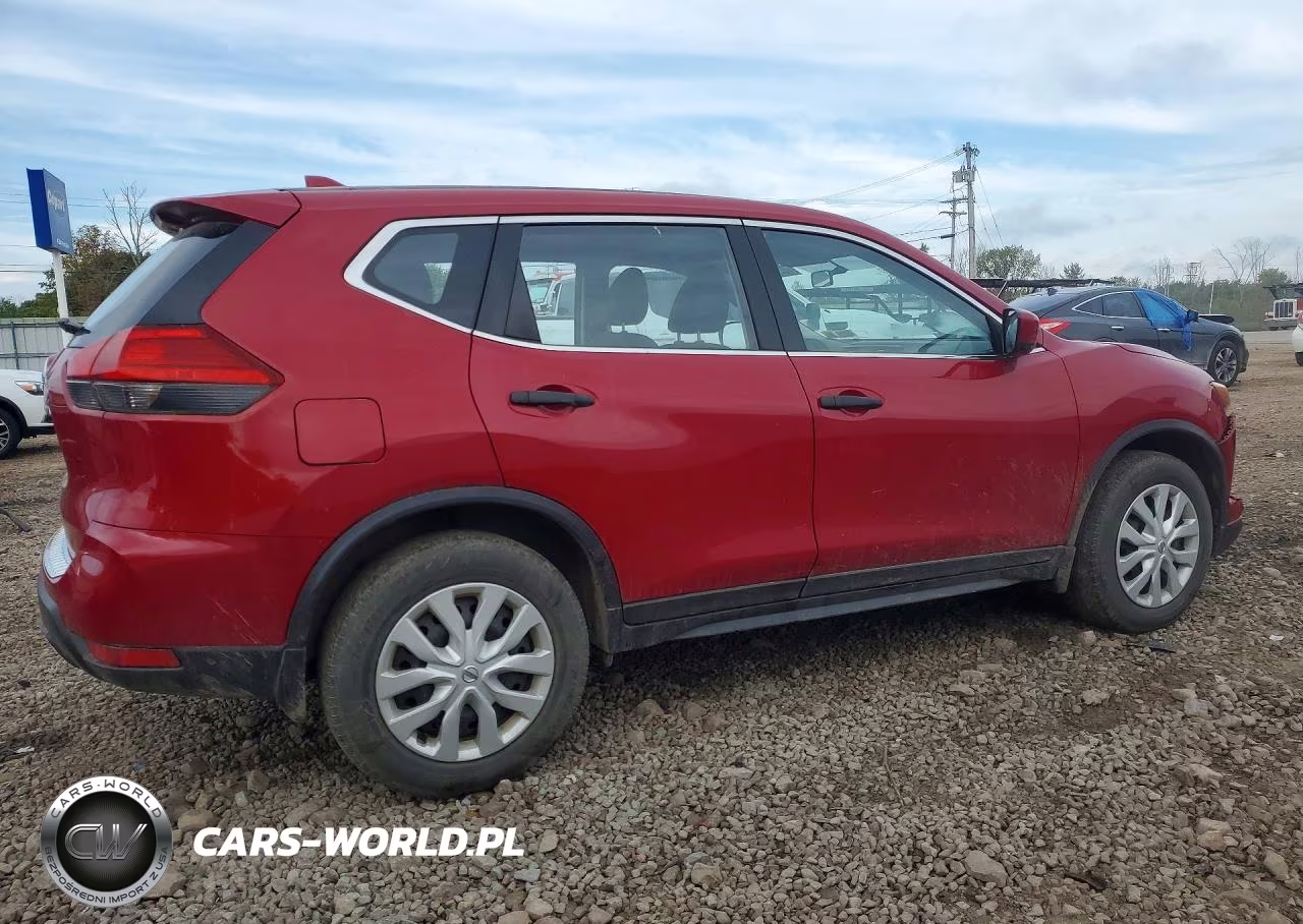 2017 Nissan Rogue S VIN:JN8AT2MV4HW266101 - 3