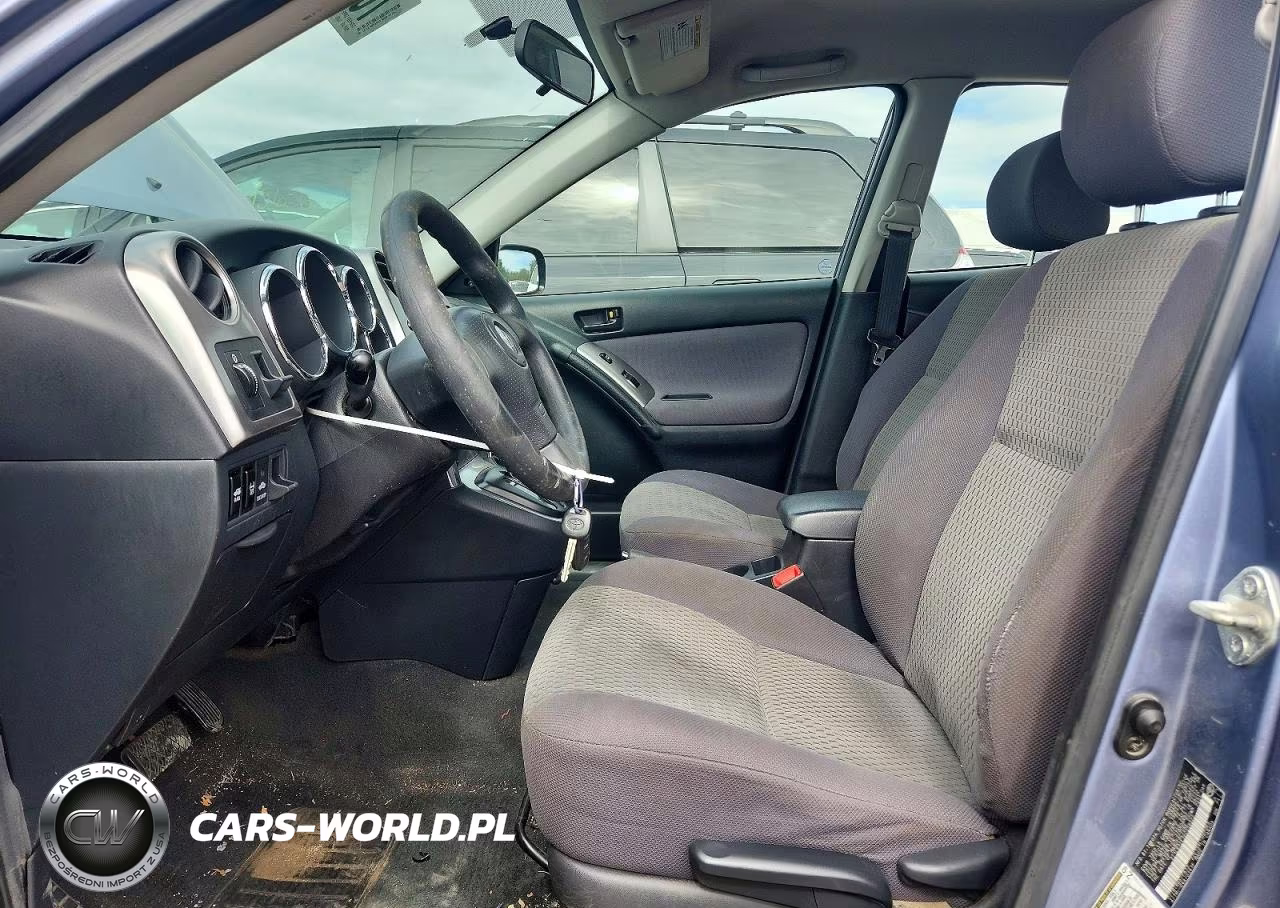 2006 Toyota Matrix Base VIN:2T1LR32E36C558923 - 7