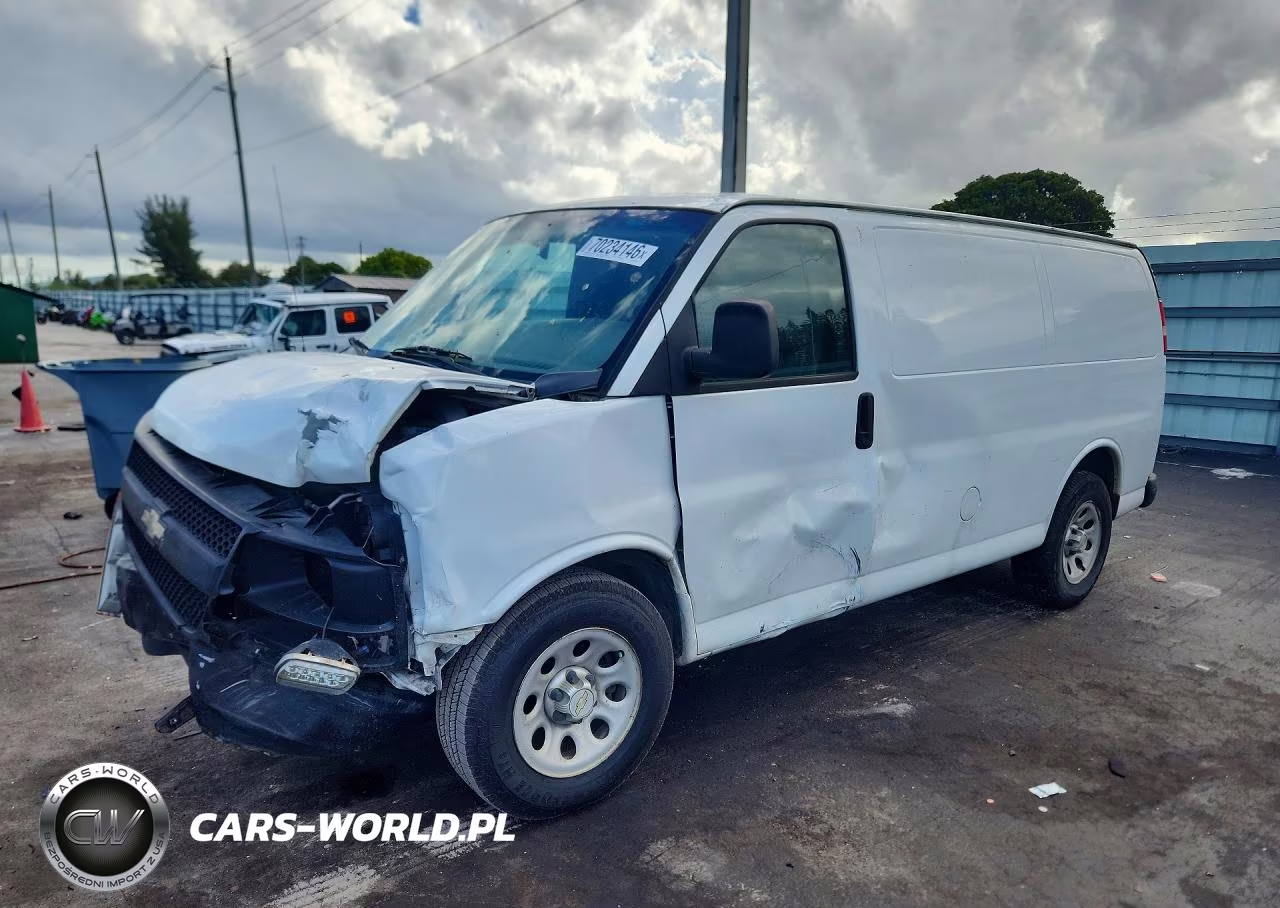 2013 Chevrolet Express 1500 Cargo Delivery Van VIN:1GCSGAFX9D1168010 - 1