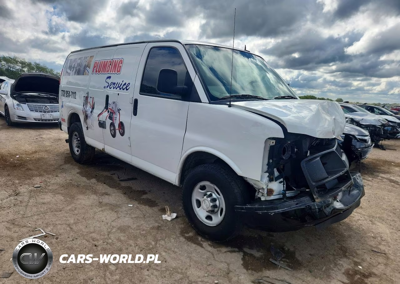 2015 Chevrolet Express G2500 Van VIN:1GCWGFFF8F1106252 - 4
