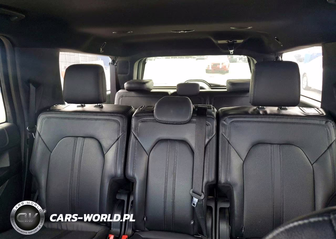 2019 Ford Expedition Max Limited VIN:1FMJK1KT8KEA00969 - 10