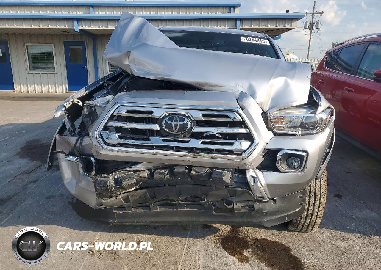 2018 Toyota Tacoma Limited VIN:3TMGZ5ANXJM158811 - 5
