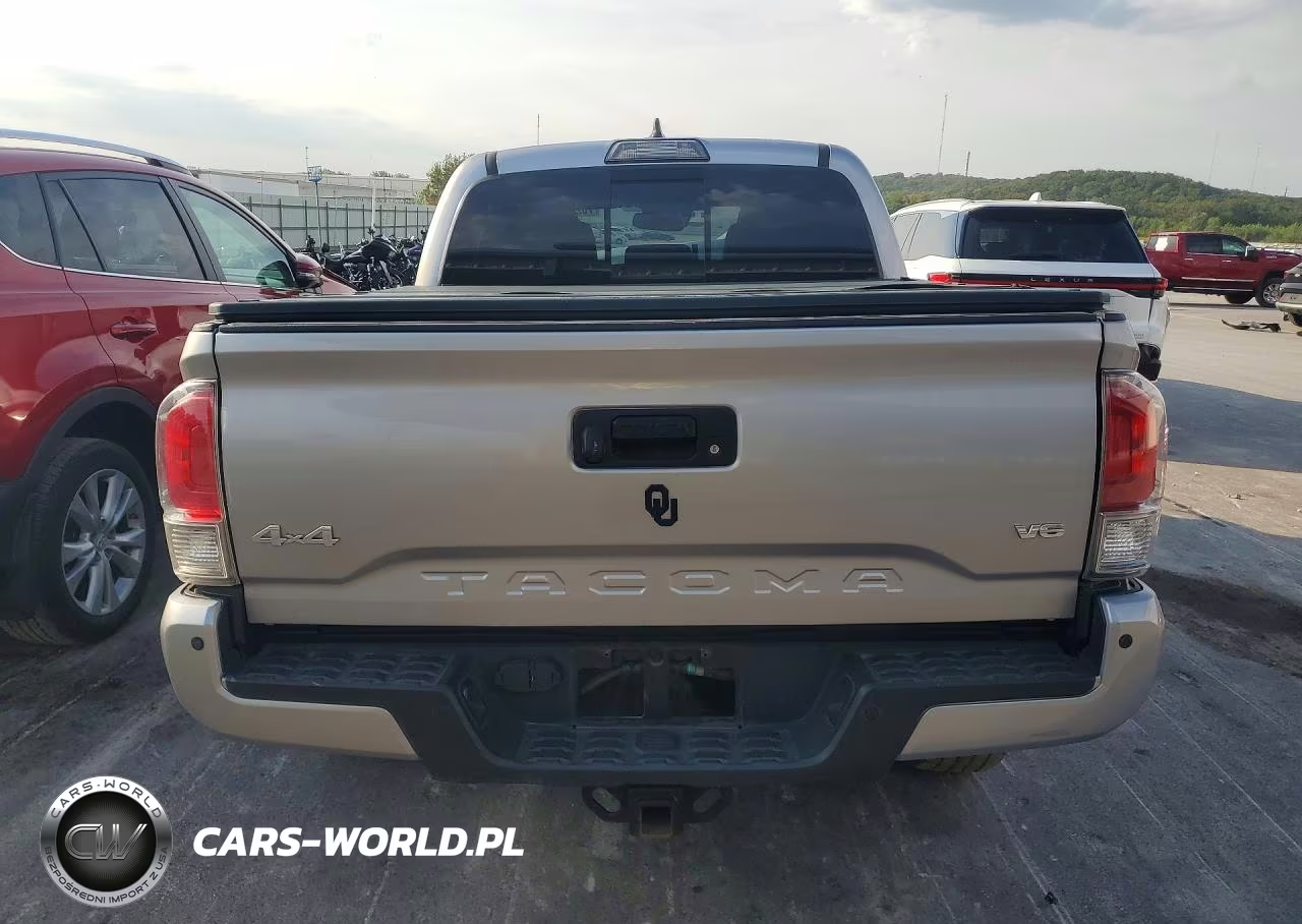 2018 Toyota Tacoma Limited VIN:3TMGZ5ANXJM158811 - 6