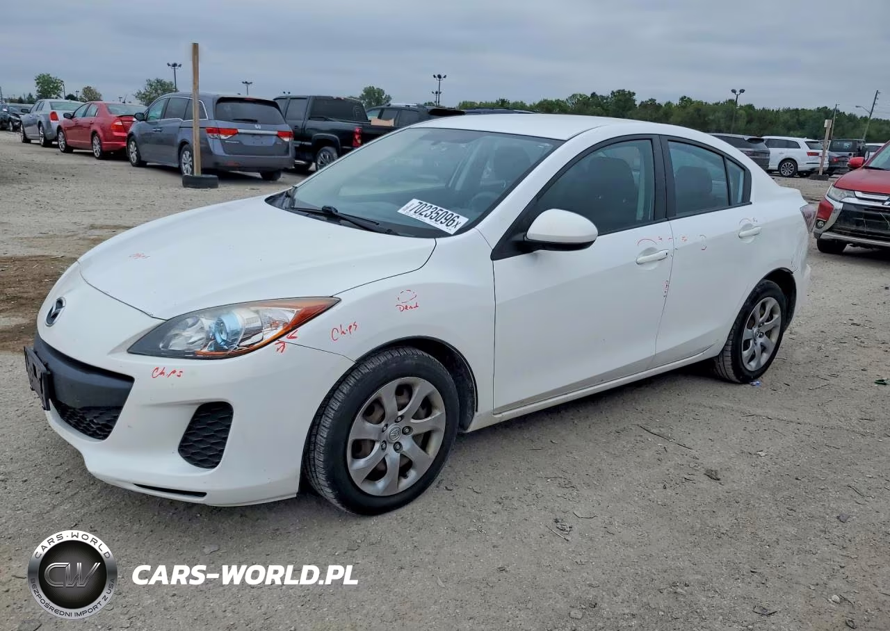 2013 Mazda 3 I