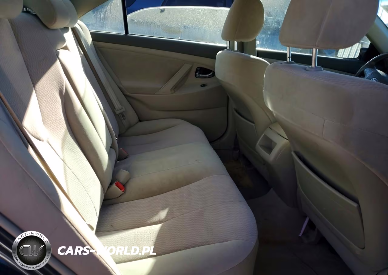 2010 Toyota Camry Le VIN:4T1BF3EKXAU044676 - 10