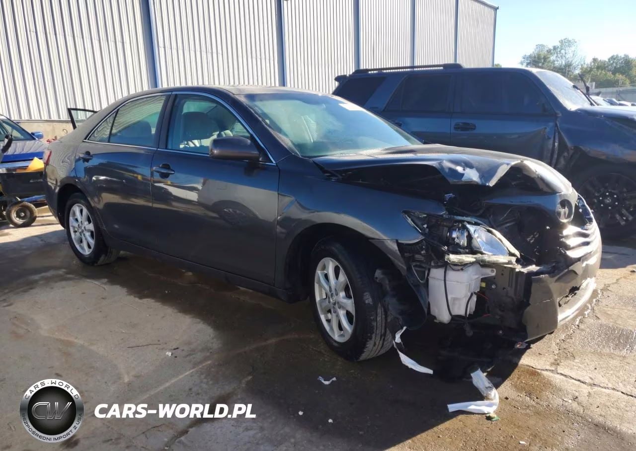 2010 Toyota Camry Le VIN:4T1BF3EKXAU044676 - 4