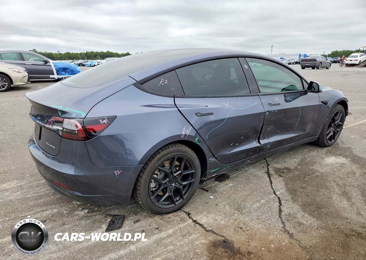 2022 Tesla Model 3 VIN:5YJ3E1EB4NF252342 - 3