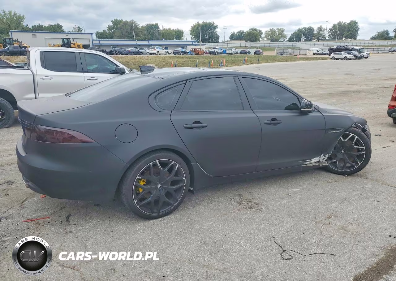2017 Jaguar Xf Premium VIN:SAJBJ4BV6HCY30970 - 3