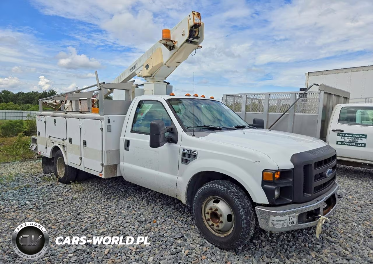 2008 Ford F350 Super Duty Bucket Truck VIN:1FDWF36518EB34684 - 4