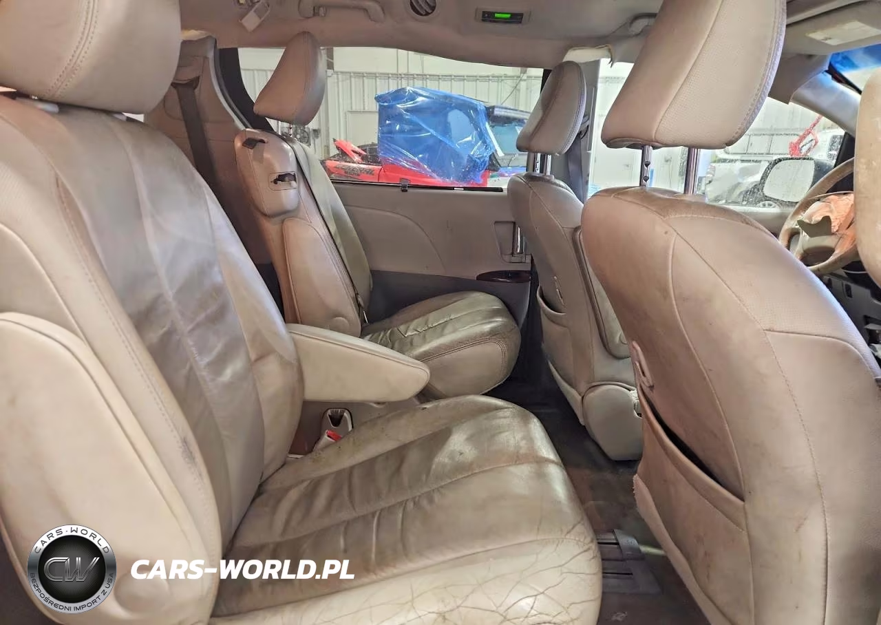 2011 Toyota Sienna Xle 8-Passenger VIN:5TDYK3DC0BS130332 - 11