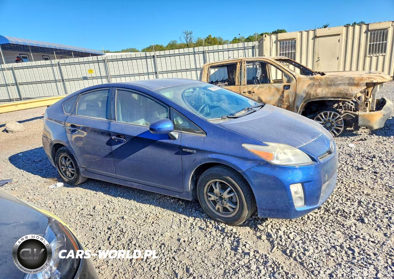 2010 Toyota Prius Ii VIN:JTDKN3DU3A0135256 - 4