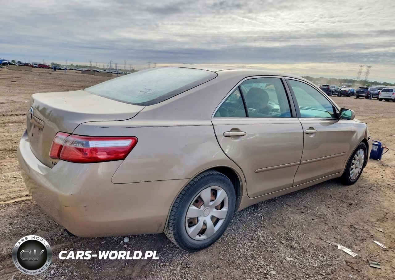 2007 Toyota Camry Le VIN:4T1BE46K07U653792 - 3