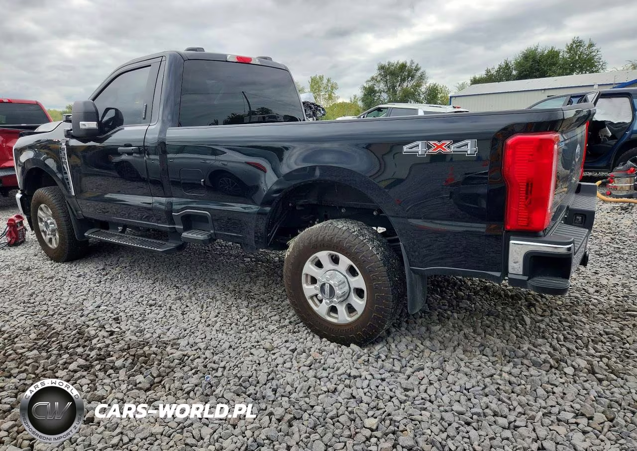 2023 Ford F350 Super Duty VIN:1FTRF3BN8PED41692 - 2