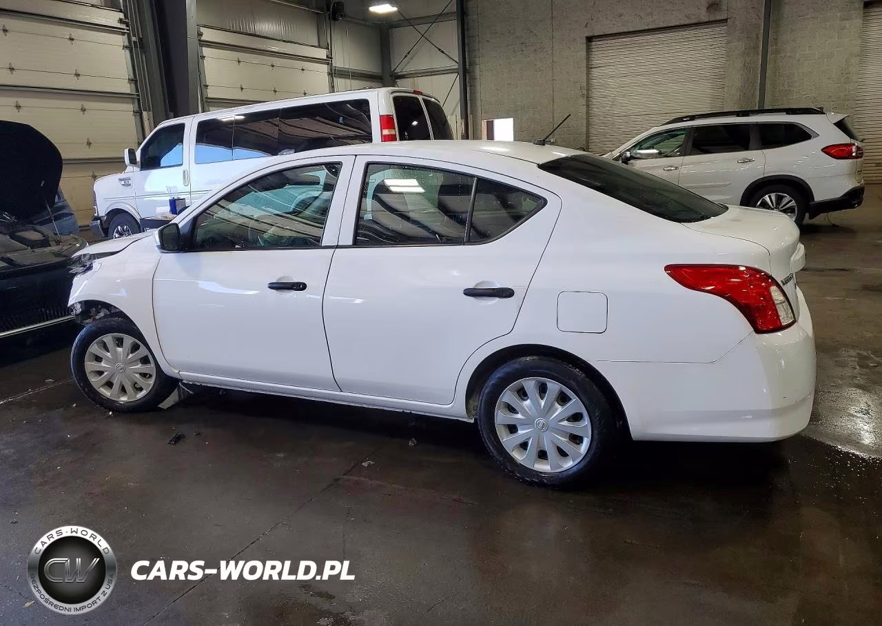 2019 Nissan Versa S VIN:3N1CN7AP5KL827617 - 2
