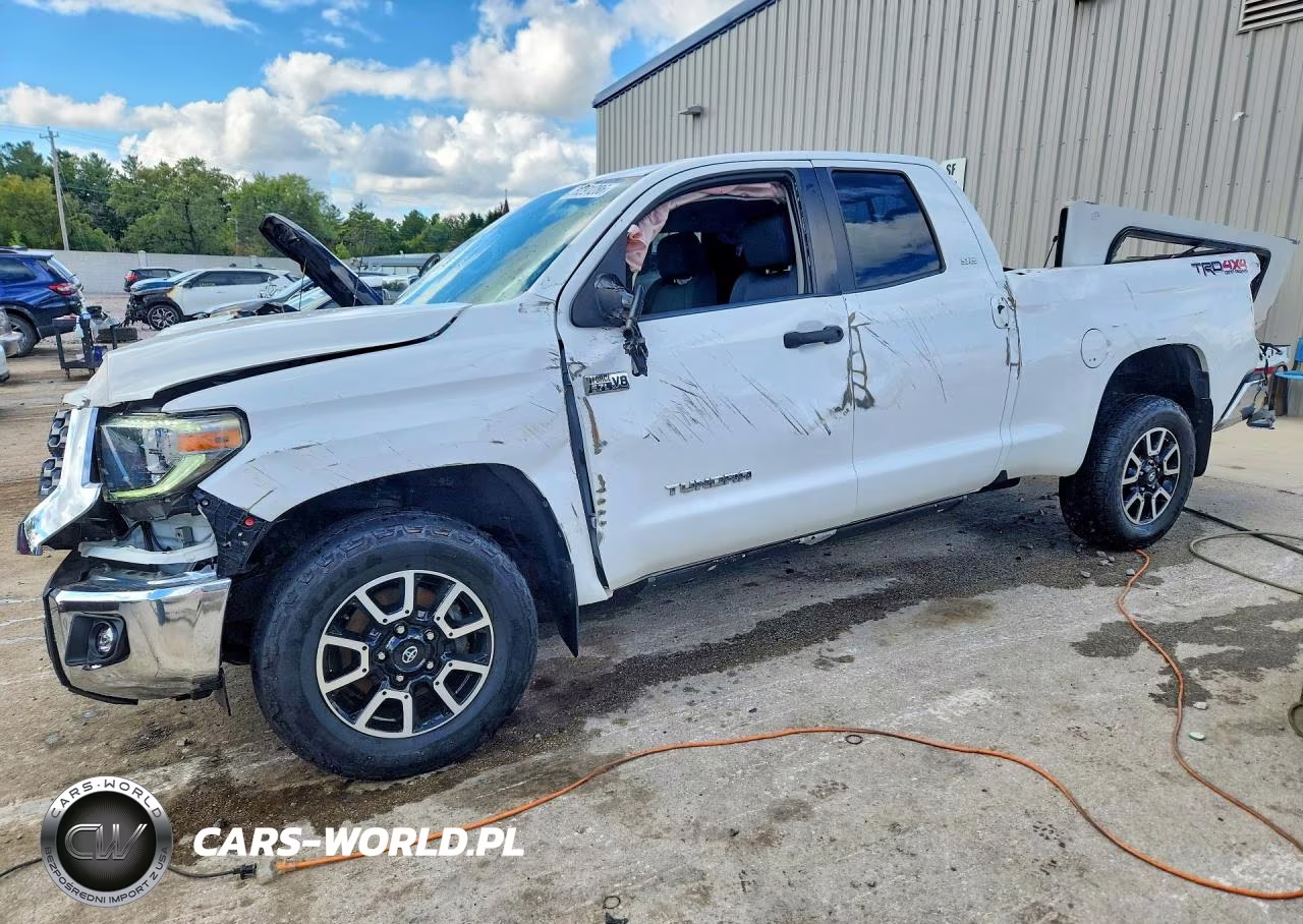 2018 Toyota Tundra Sr5 VIN:5TFUW5F12JX708742 - 1