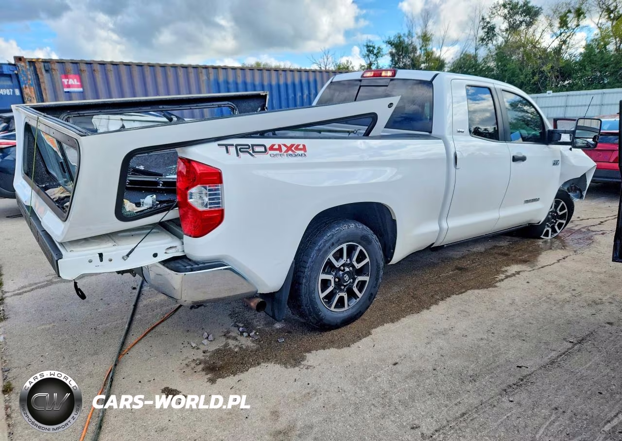 2018 Toyota Tundra Sr5 VIN:5TFUW5F12JX708742 - 3