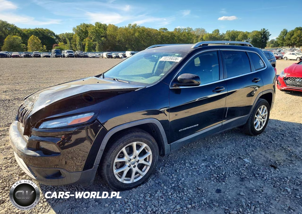 2015 Jeep Cherokee Latitude – zdjęcie 1 z 13