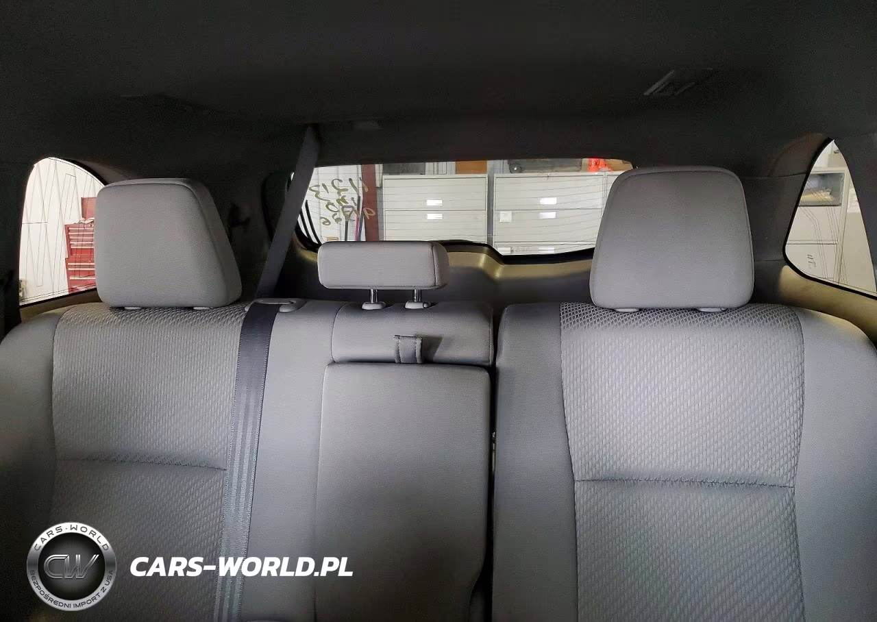2014 Toyota Highlander Le VIN:5TDBKRFH4ES039070 - 10