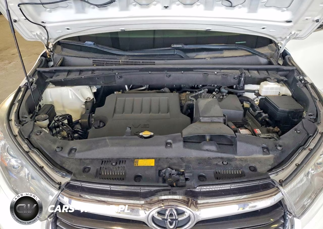 2014 Toyota Highlander Le VIN:5TDBKRFH4ES039070 - 12