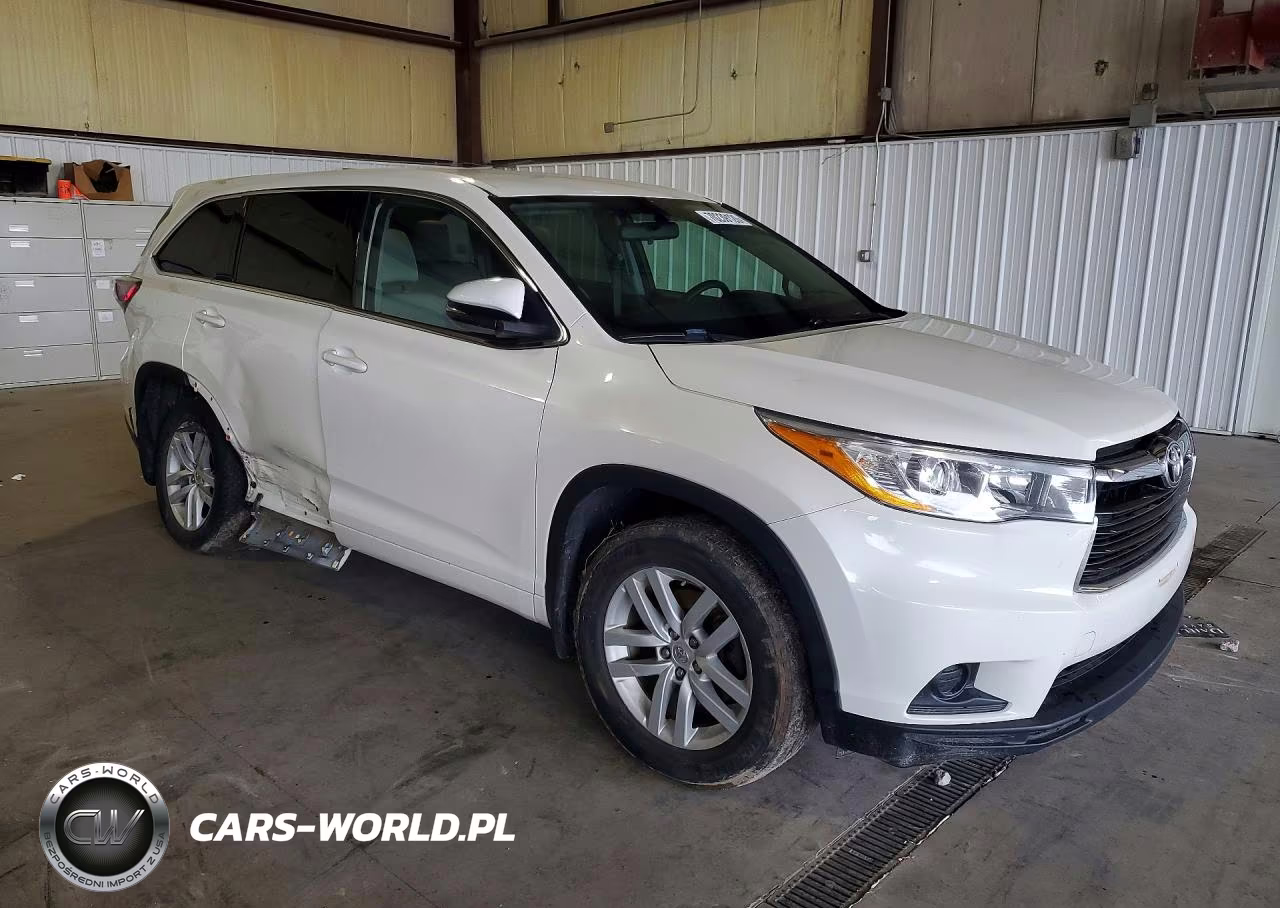 2014 Toyota Highlander Le VIN:5TDBKRFH4ES039070 - 4