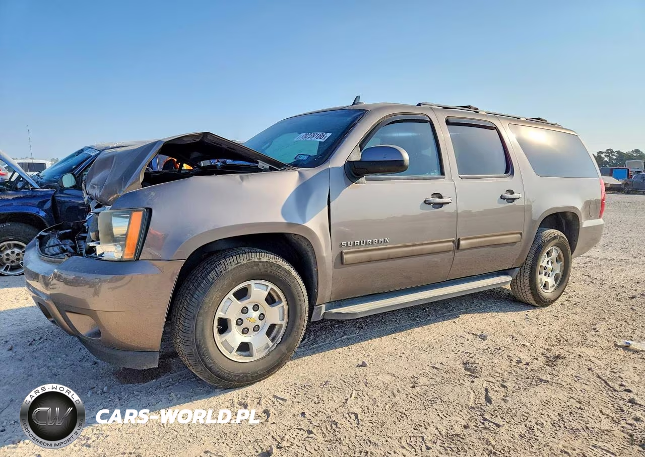 2014 Chevrolet Suburban C1500 Ls VIN:1GNSCHE0XER230310 - 1