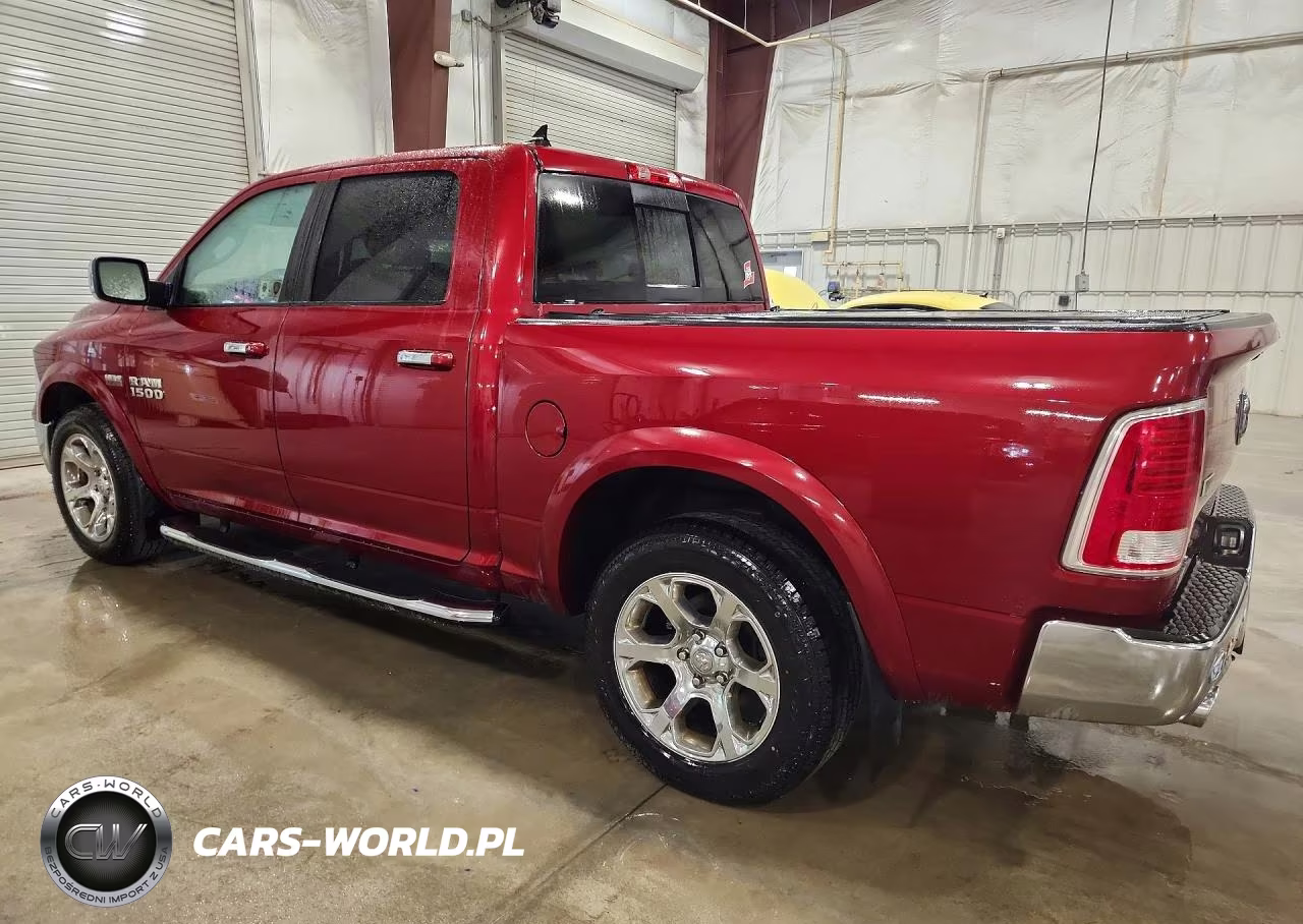 2015 Ram 1500 Laramie VIN:1C6RR7NT9FS700029 - 2