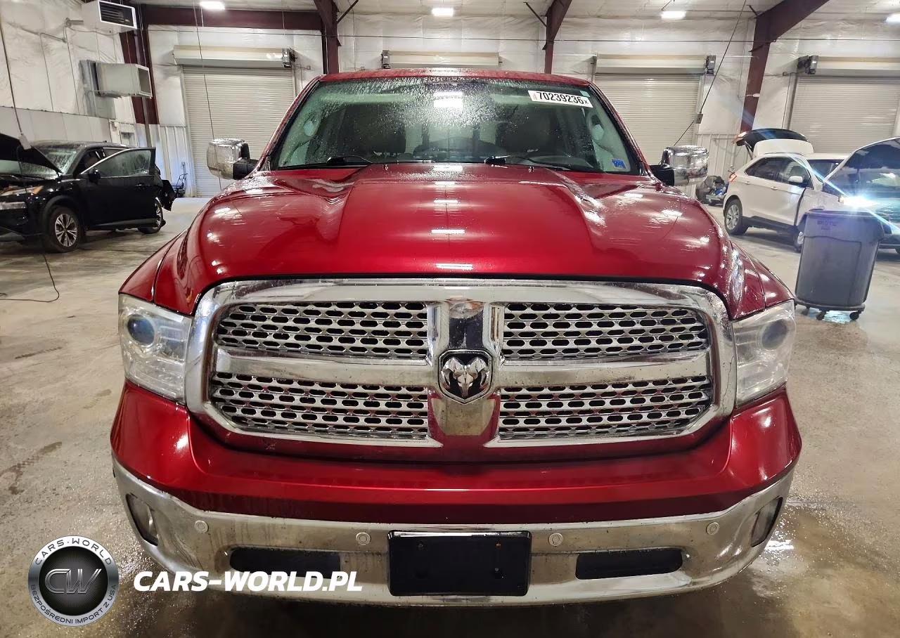 2015 Ram 1500 Laramie VIN:1C6RR7NT9FS700029 - 5