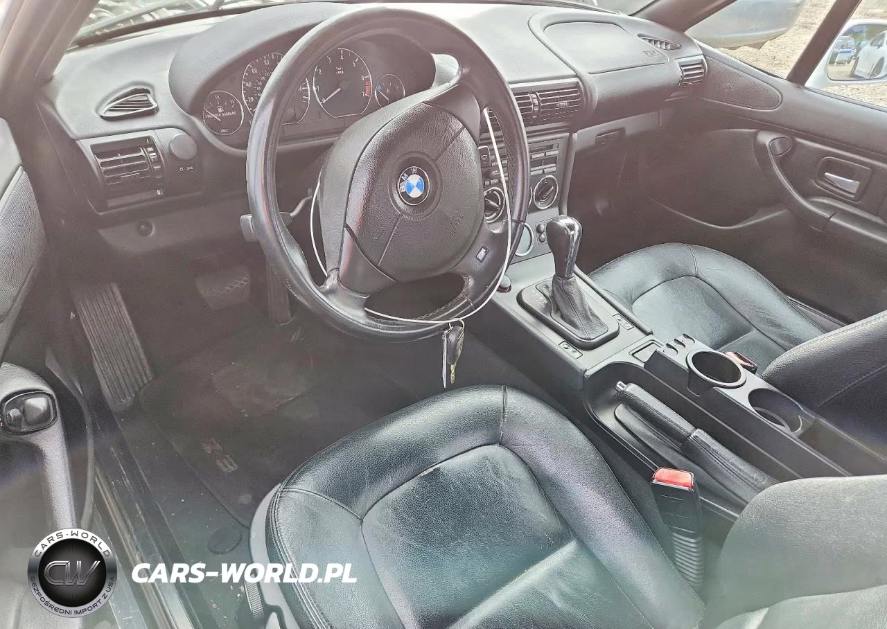 2001 BMW Z3 2.5 VIN:WBACN33431LM01988 - 8
