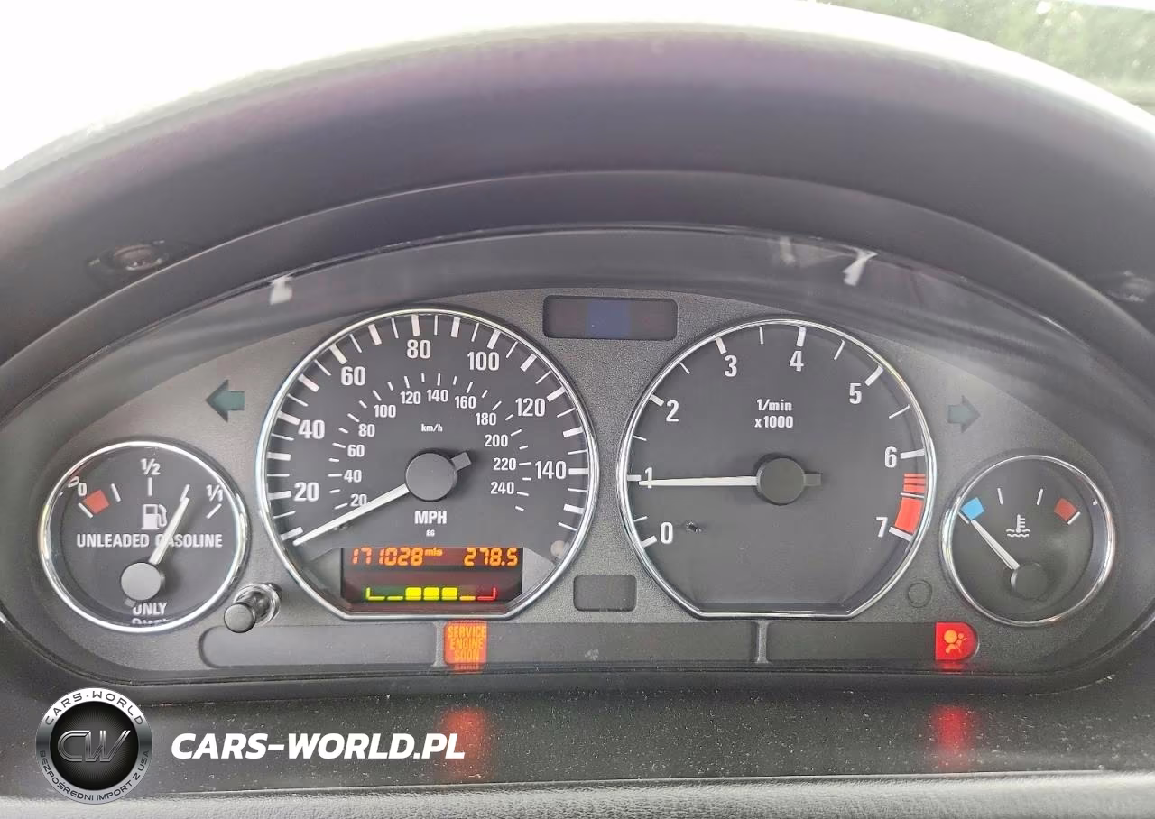 2001 BMW Z3 2.5 VIN:WBACN33431LM01988 - 9