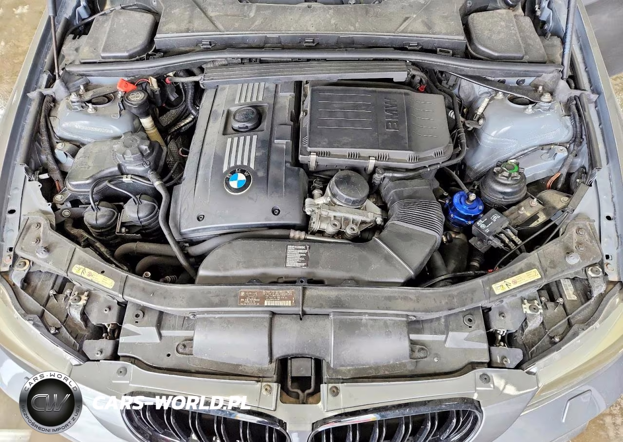 2011 BMW 328 Xi VIN:WBAUU3C50BA542109 - 11