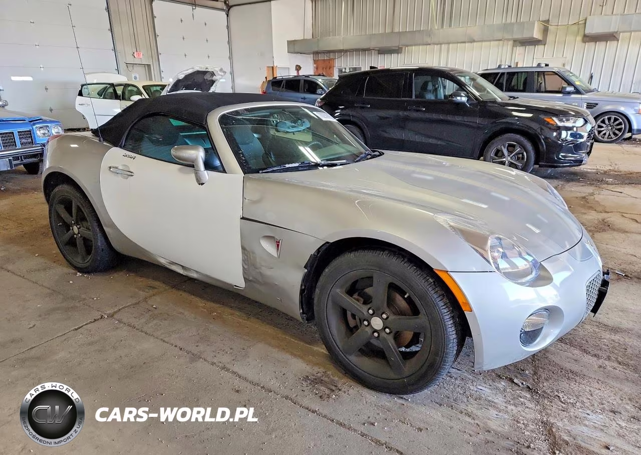 2009 Pontiac Solstice VIN:1G2MB35B09Y100030 - 4