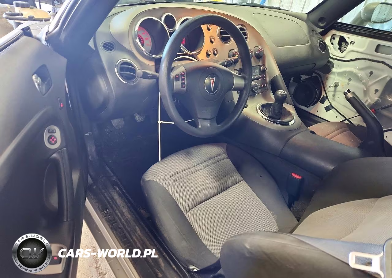 2009 Pontiac Solstice VIN:1G2MB35B09Y100030 - 8