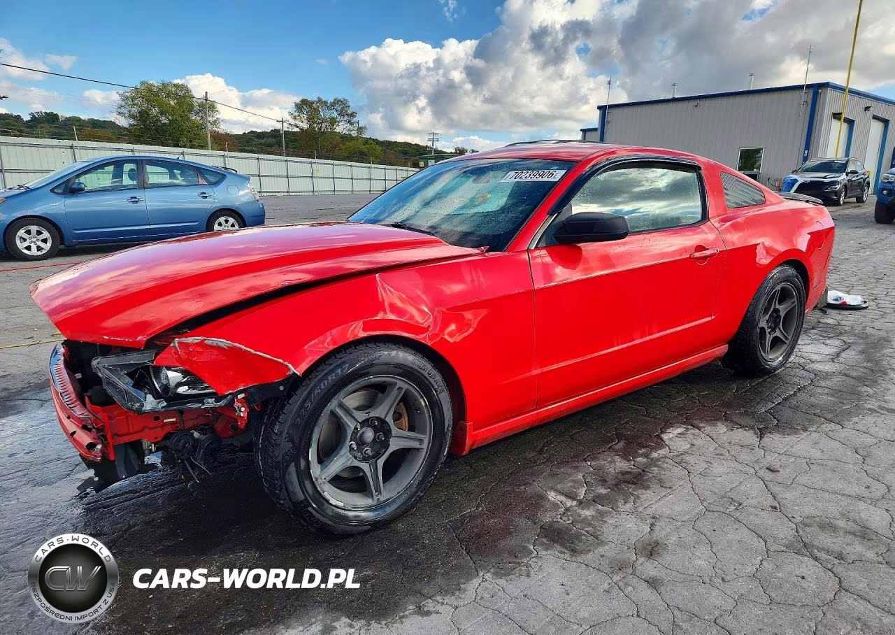 2014 Ford Mustang V6 VIN:1ZVBP8AM4E5315119 - 1