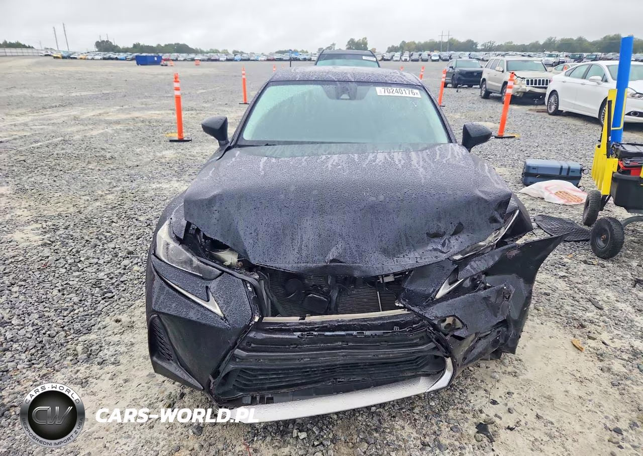 2018 Lexus Is 300 VIN:JTHBA1D23J5074006 - 5
