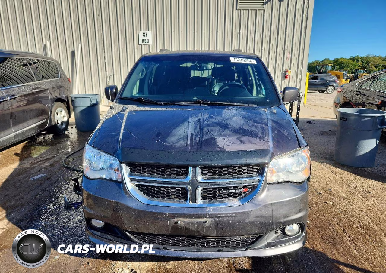 2017 Dodge Grand Caravan Sxt VIN:2C4RDGCG3HR818157 - 5