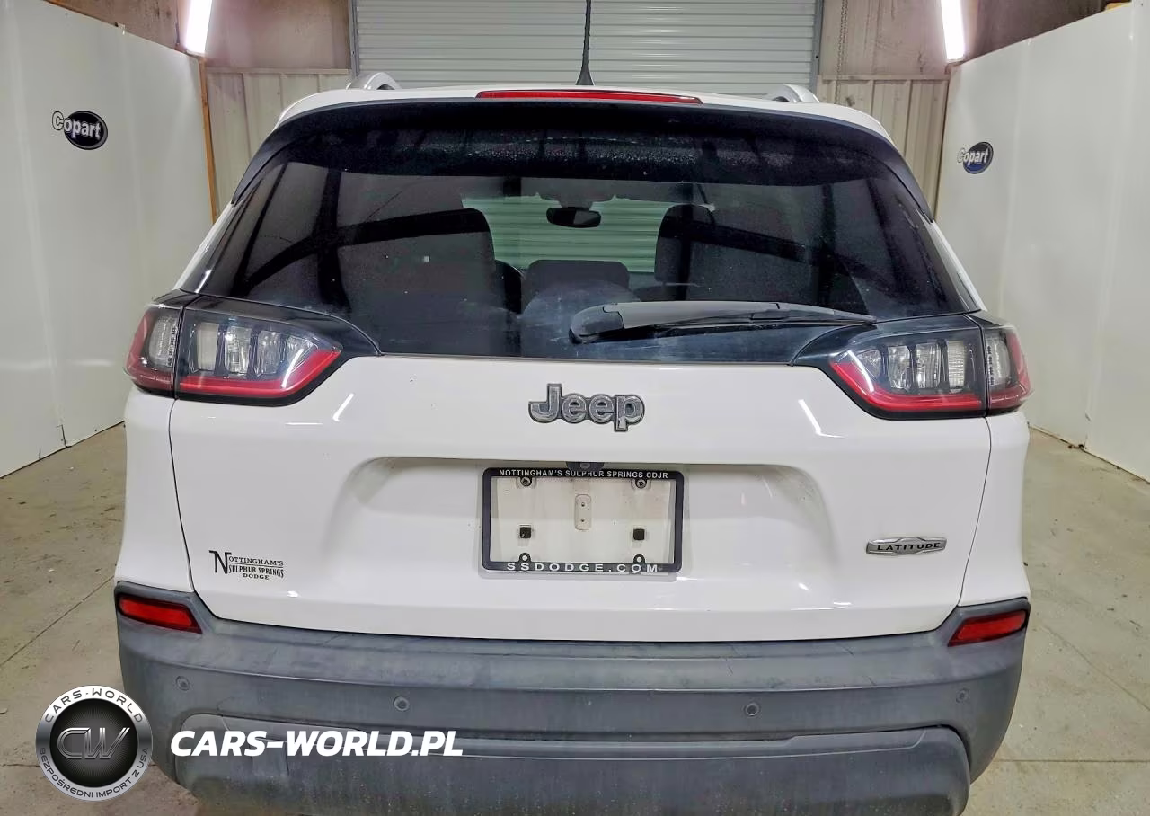 2019 Jeep Cherokee Latitude Plus VIN:1C4PJLLB6KD296809 - 6
