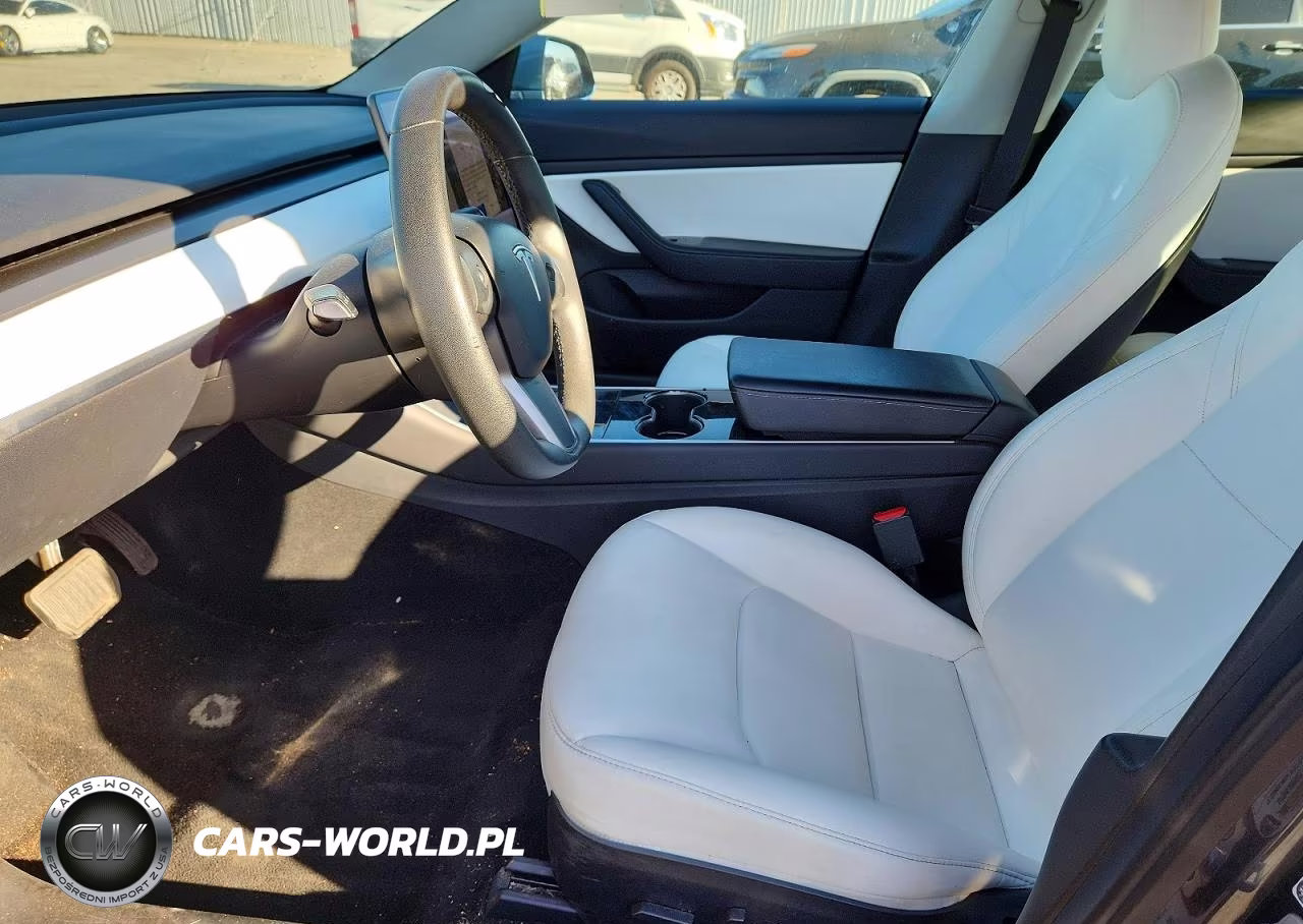 2020 Tesla Model 3 VIN:5YJ3E1EA2LF738118 - 7